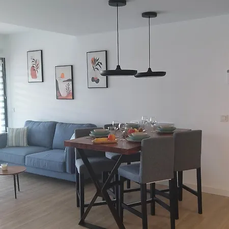 Apartman Casa Fuerte Y Levamt Villaverde